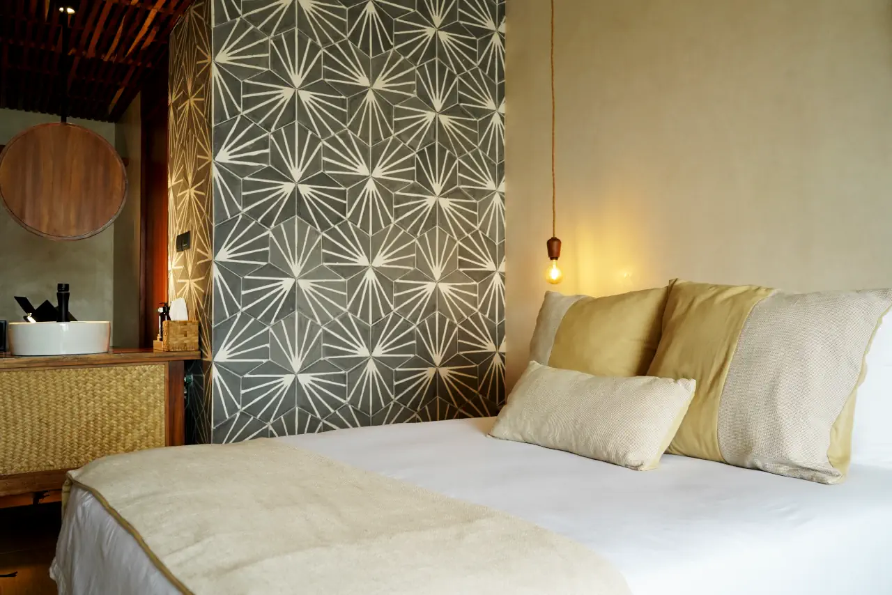 Room 12